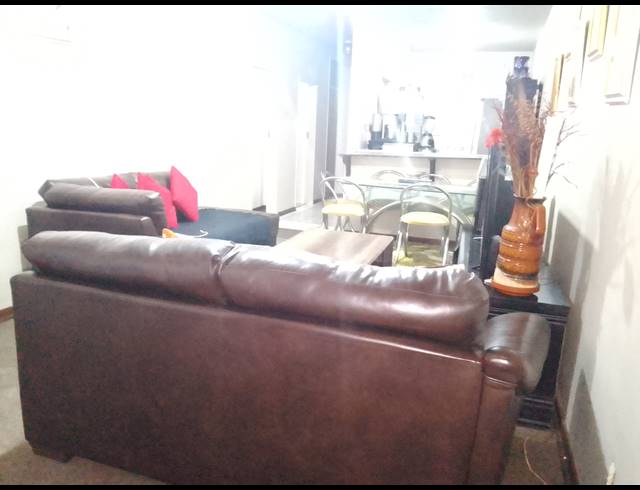 1 BEDROOM FLAT FOR SALE IN LUIPAARDSVLEI